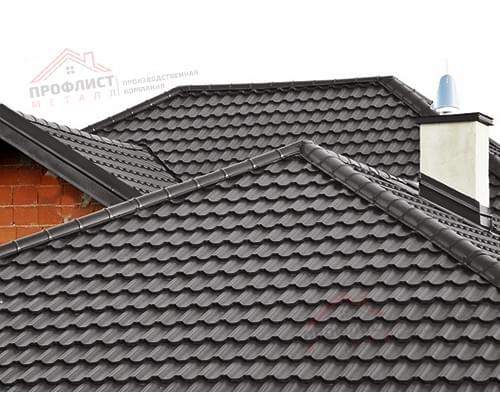 Металлочерепица модульная квинта Uno c 3D резом 0,5 Quarzit PRO Matt RR 32 темно-коричневый.