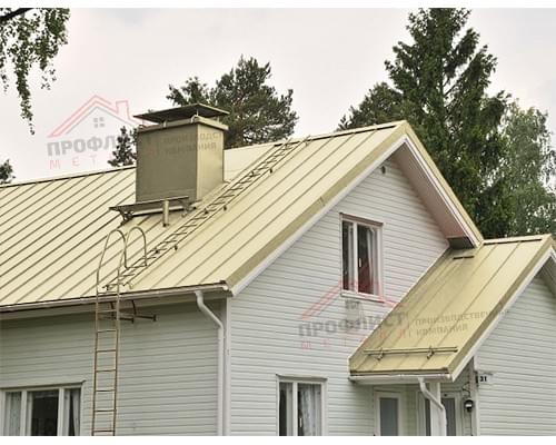 Простой вертикальный паз (профилированный) 0,45 PE с пленкой на замках RAL 1014 слоновая кость