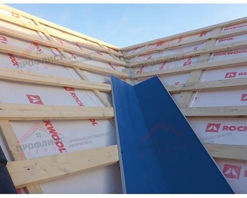 Планка ендовы нижней 300х300 0,5 Quarzit с пленкой