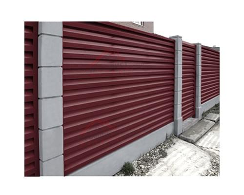 Декоративная накладка на столб жалюзи Milan,Tokyo 0,5 Satin с пленкой RAL 3005 красное вино