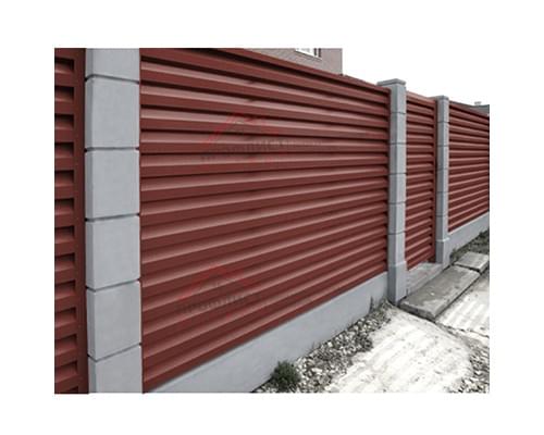 Декоративная накладка на столб жалюзи Milan,Tokyo 0,5 Satin с пленкой RAL 3009 оксидно-красный
